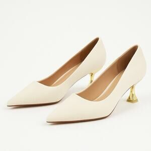 Vivian Chloe Cream Pointed Toe Heels Gold Sculpted Kitten Heel Size 37 (6.5-7)